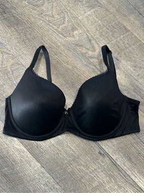 Black Victoria’s Secret Bra 36DD